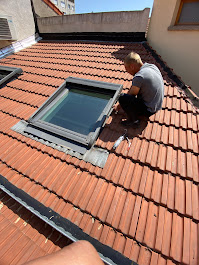 Pose de fenêtre de toit Velux à Vincennes